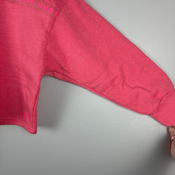 Under Armour Women's Pink Cropped Hoodie Medium Oversized Athleticwear Casual - Picture 5 of 9